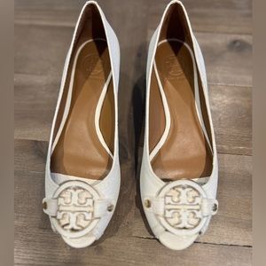 Tory Burch Leticia Opened Toe White Wedge Size 8M